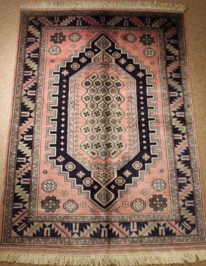 Double Knotted Pakistan